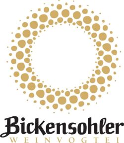 Das Logo der Bickensohler Weinvogtei zeigt einen Kreis aus goldenen Punkten. Text darunter in schwarzer Schrift. Hochwertige Weine seit Generationen.